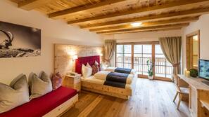 Premium bedding, in-room safe, free cribs/infant beds, free WiFi
