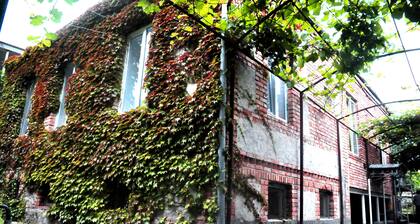 La Deka Guesthouse