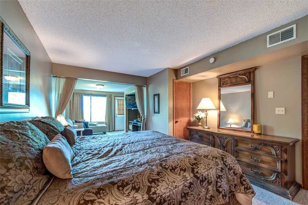 Scenic Vista 48 Bedroom Home With Hot Tub 48 Room Prices 2482 New Hot Bedroom Scenic Vista 48 Bedroom Home With Hot Tub 48 Room Prices 2482 New Hot Bedroom