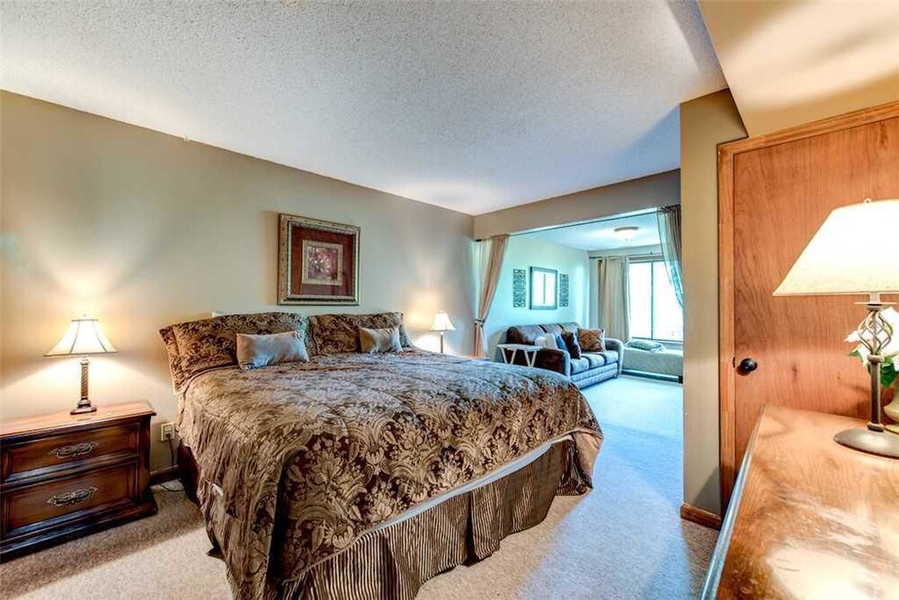 Scenic Vista 48 Bedroom Home With Hot Tub 48 Room Prices 2482 Stunning Hot Bedroom Scenic Vista 48 Bedroom Home With Hot Tub 48 Room Prices 2482 Stunning Hot Bedroom