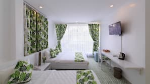 Minibar, desk, blackout drapes, free WiFi