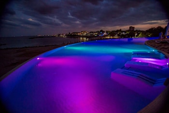 Mera Onix Cap Aurora Deals Reviews Cap Aurora Rou Wotif