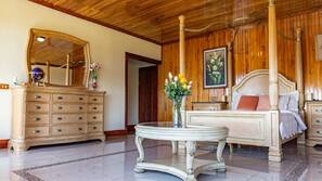 Desk, free WiFi, linens