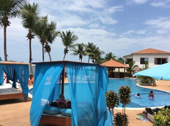 Hotel Akwa Beach Deals Reviews Assinie Civ Wotif