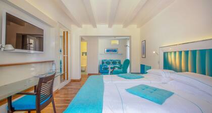 Piccolo Grand Hotel