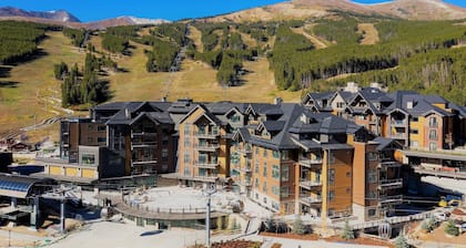 The Grand Colorado on Peak 8