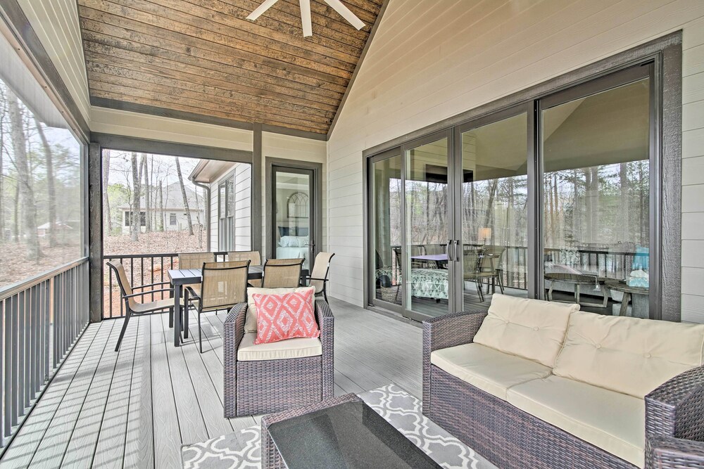 Seneca Home w/Porch & Private Dock on Lake Keowee!