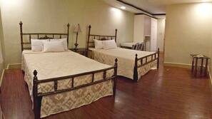 Desk, blackout drapes, free WiFi, linens