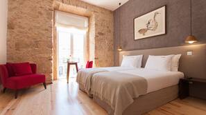 Coffre-forts dans les chambres, bureau, rideaux occultants