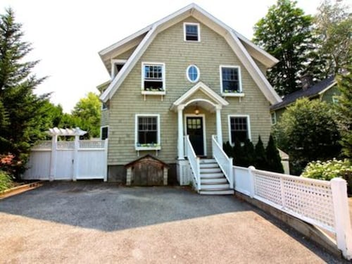 Best Ray Brook Cottages For 2020 Find Cheap 85 Cottage Rentals