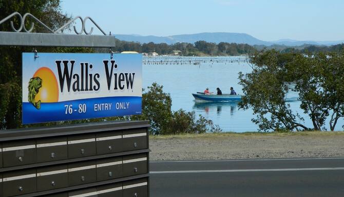 26 Wallis View Opposite The Lake 3 Bedroom Apartment In Forster Expedia