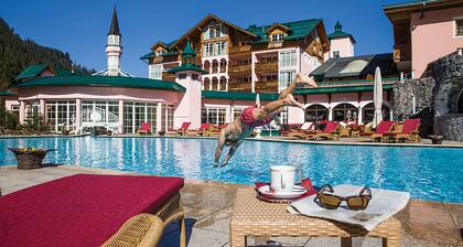 Traumhotel ...liebes Rot-Flüh