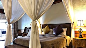 1 bedroom, desk, blackout drapes, free WiFi