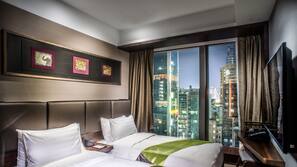 In-room safe, desk, iron/ironing board, free WiFi