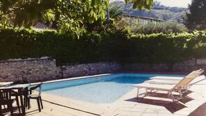 Piscina stagionale all'aperto