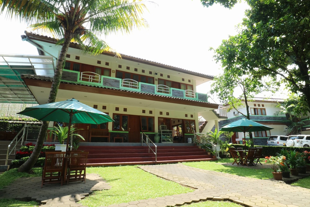 Foto hotel ponty bandung 18 Foto hotel ponty bandung 3