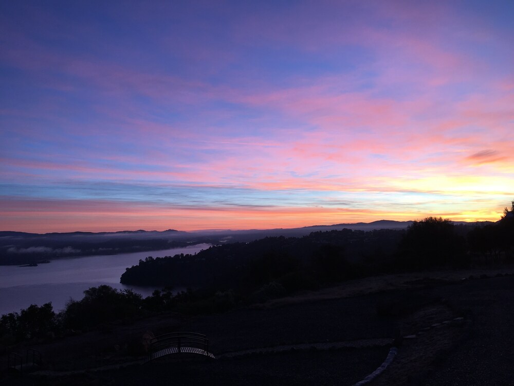 Panoramic Paradise On Clearlake Kelseyville Ca Wine Dine Lake Featured Image