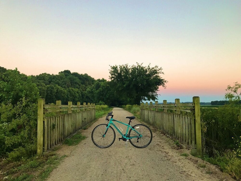 Katy Haus - Biking, Wineries, Dog Friendly