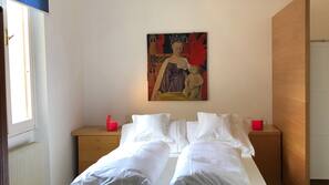 1 bedroom, iron/ironing board, WiFi, linens