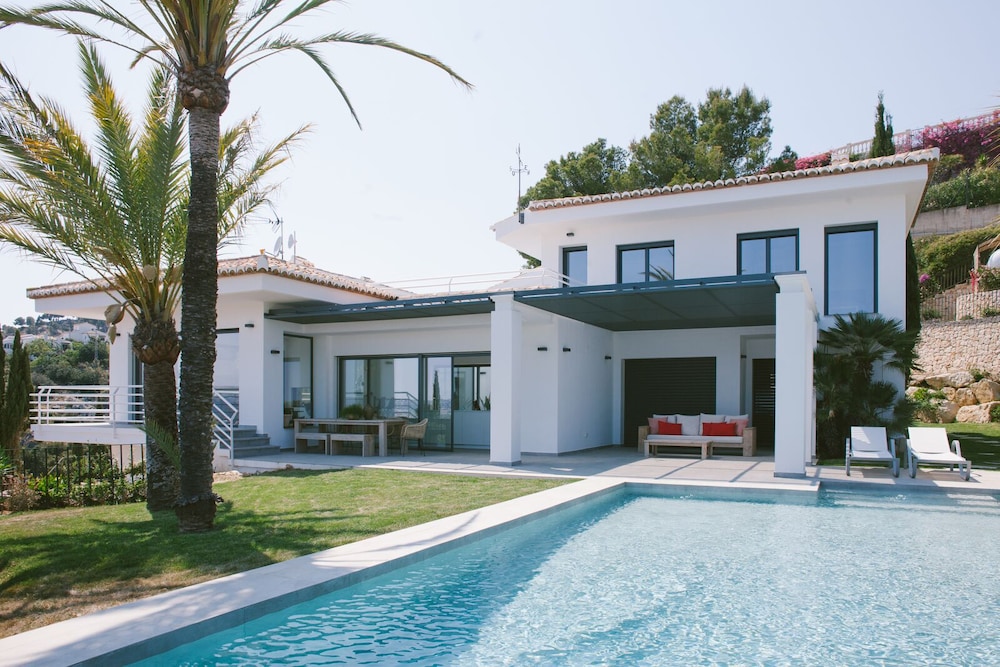 Holiday house with spectacular sea views over the Bay of Javea Javea