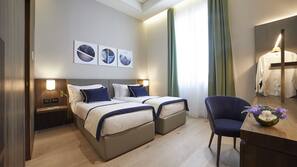 Frette Italian sheets, premium bedding, down duvet, pillow top beds