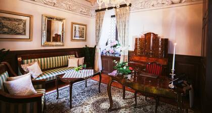 Heritage Hotel Cardo