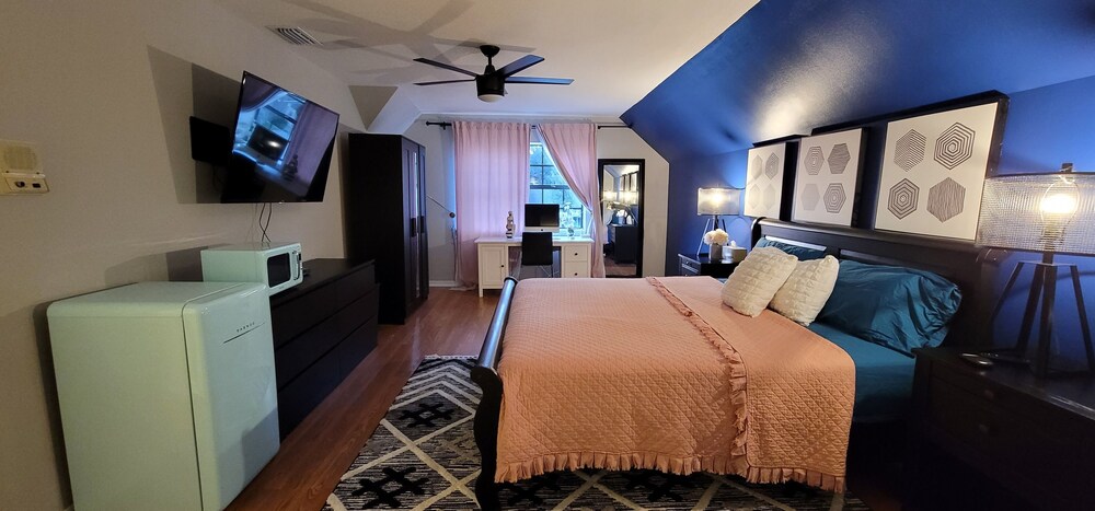 Exquisite English Tudor House