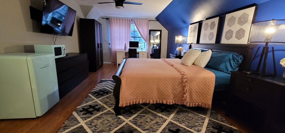 Exquisite English Tudor House