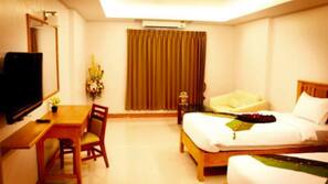 Minibar, desk, blackout drapes, free WiFi
