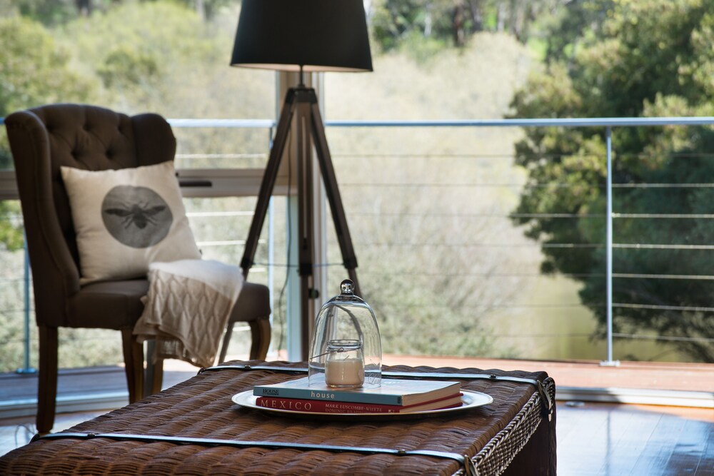 Boatshed Villa Green Door