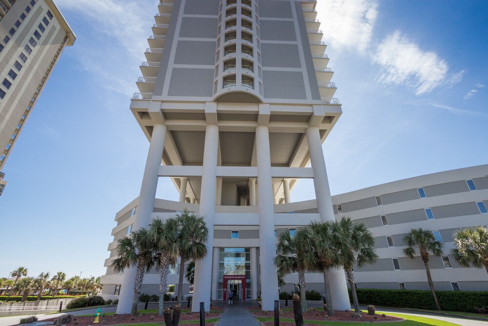 Ocean Side Luxury Living Myrtle Beach South Carolina 3 Bedrooms 2 5 Lake View Featured Image