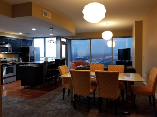 Best Grand Rapids Condo Rentals In 2020 Cheap 55 Vacation