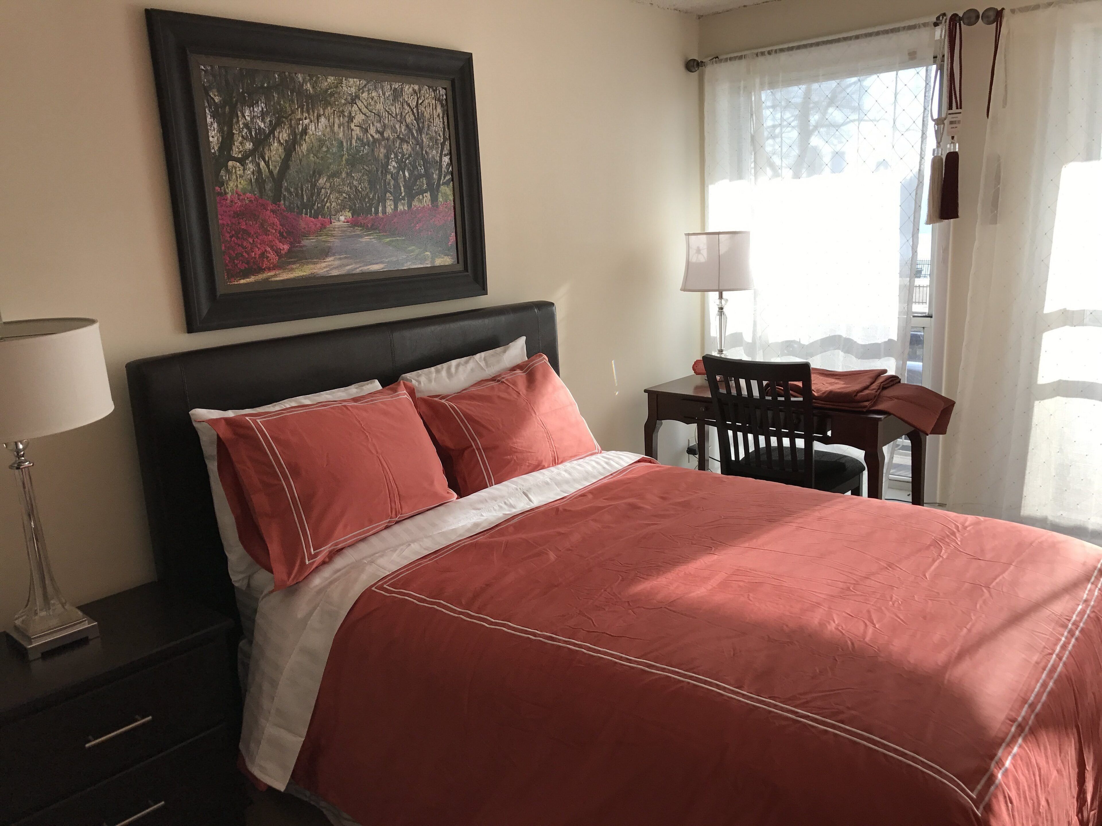 Luxury 3,250sqft Townhouse - Stunning Manhattan Views-15mins TO Times Square in Jersey City, United States