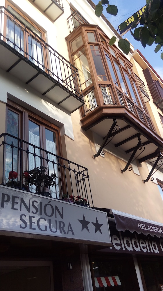 Imagen de Pensión Segura (5 de 17)