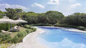 Piscina stagionale all'aperto