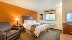 Desk, blackout curtains, iron/ironing board, free WiFi