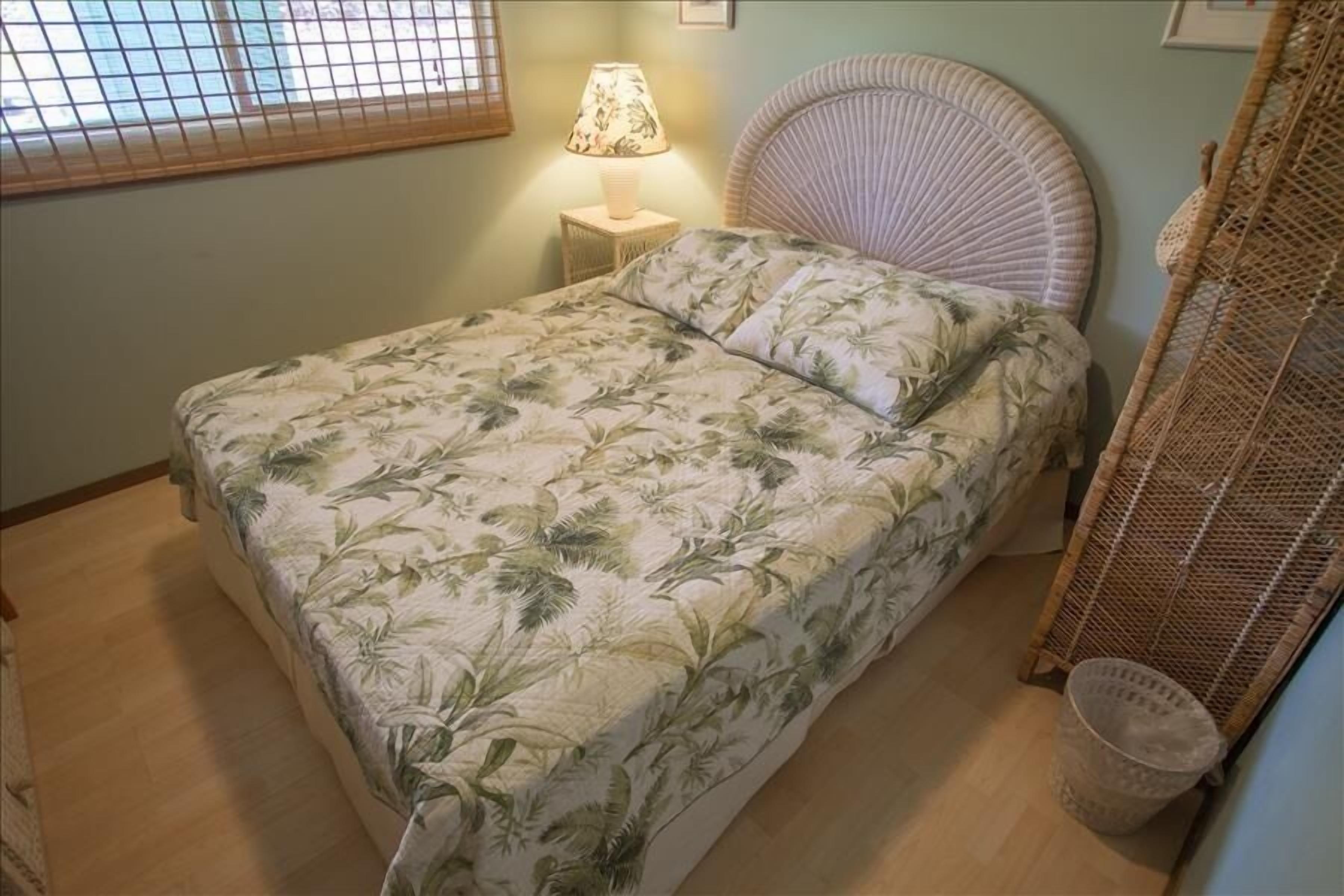 Happy House 3 Bedroom Home in Kaunakakai, United States