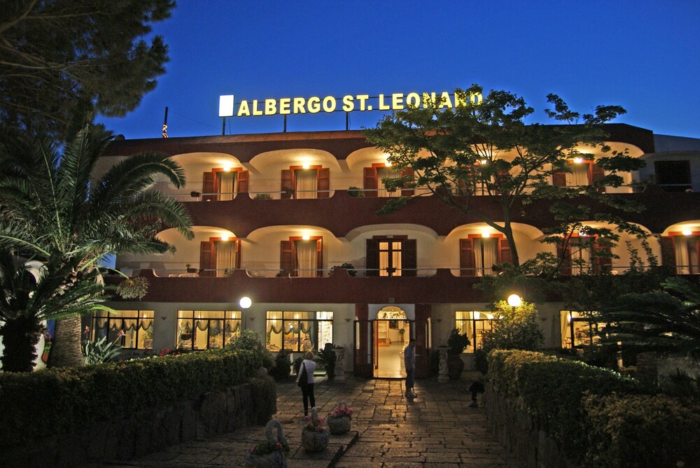 Hotel Blu San Leon In Forio D Ischia Rates Reviews On Orbitz