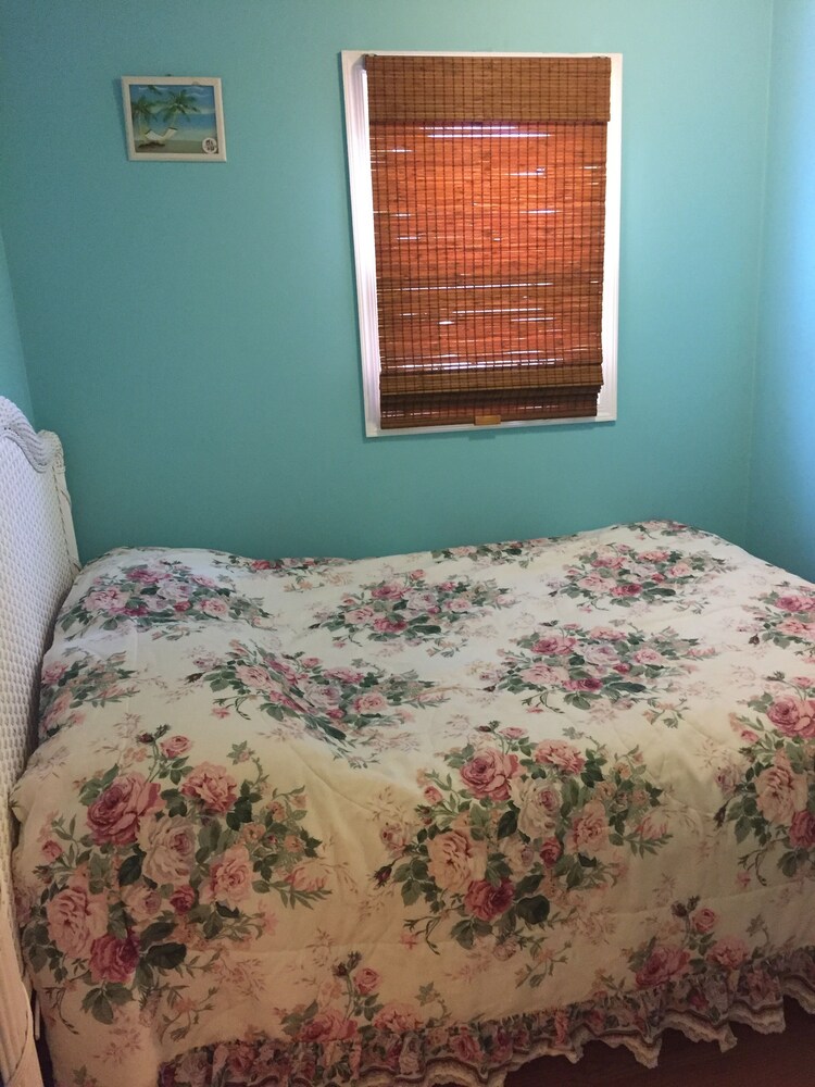 Jersey Shore Seaside Park Summer Rental One Block from Beach