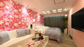 Down comforters, minibar, iron/ironing board, free WiFi