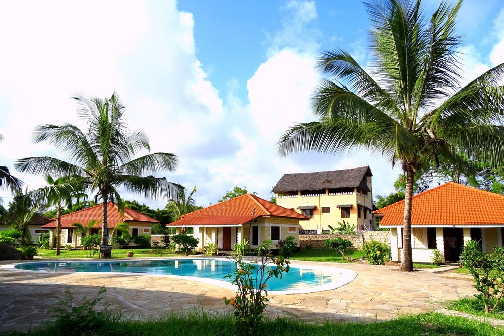 Doric Cottages Diani Diani Beach Ken Best Price Guarantee