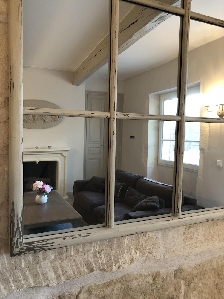 In the heart of downtown St Rémy de Provence, the Mas D'Oscar! St