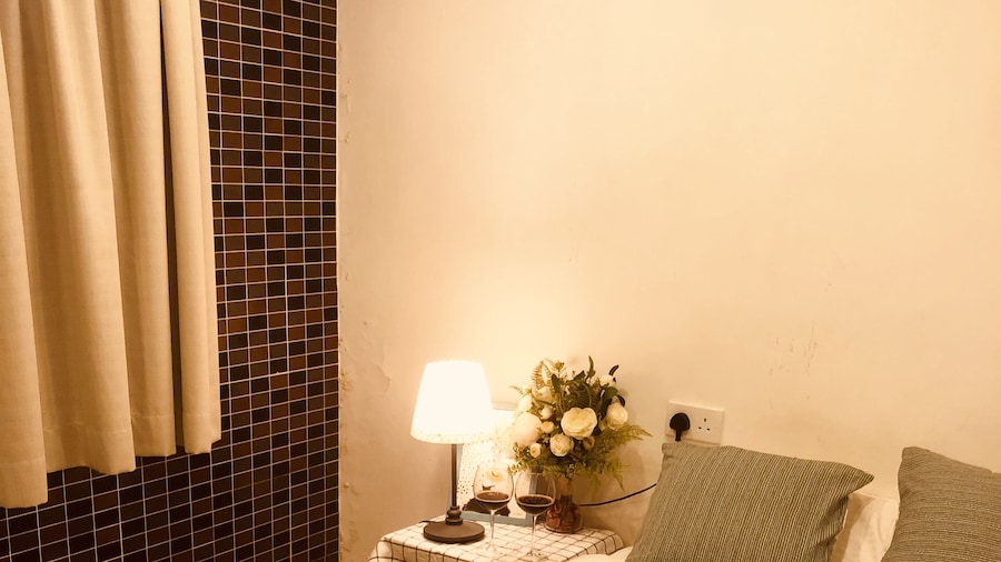 Tong Luo Wan Hostel