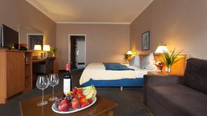 1 slaapkamer, een gratis minibar, een kluis op de kamer, een bureau