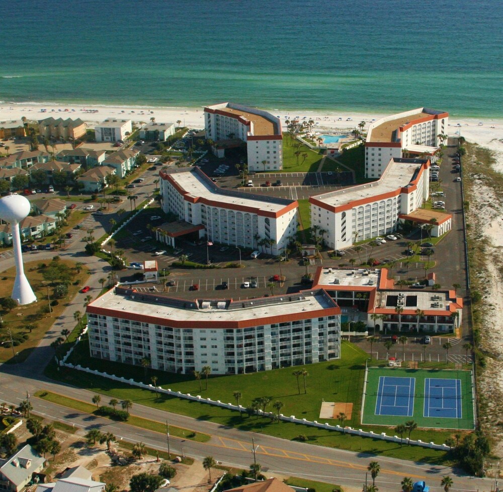 El Matador 318 2 Bedrooms Bathrooms Condo 2018 Room Prices Aerial View Featured Image