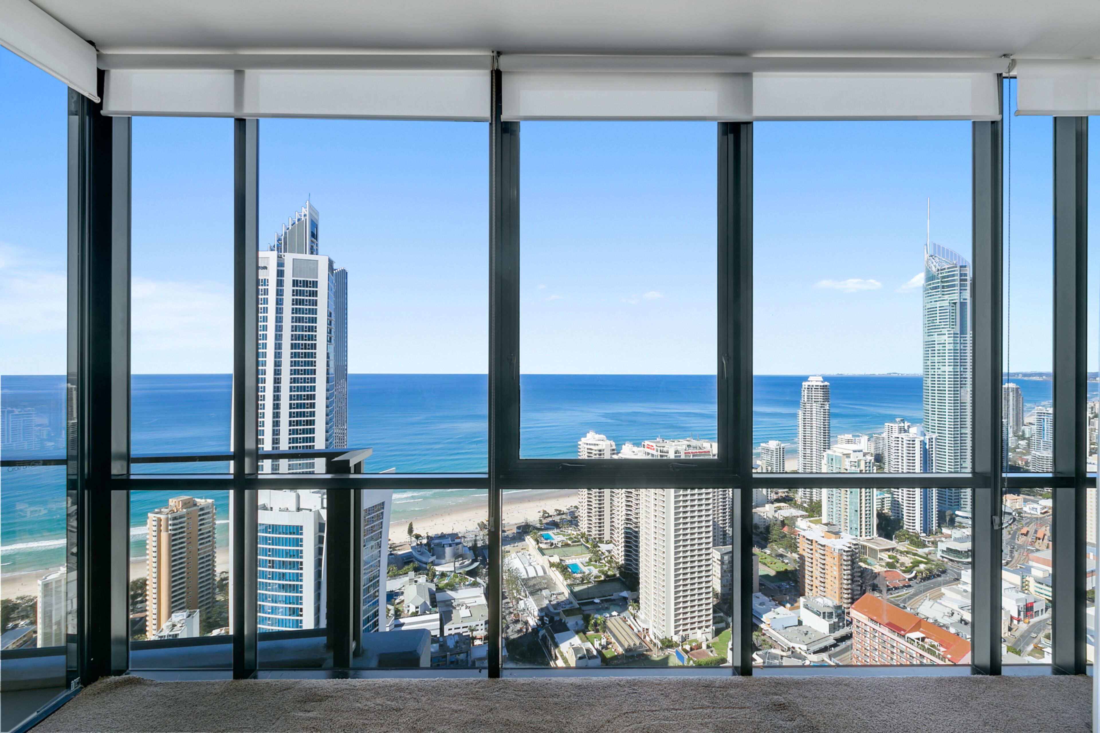 Apartment Stay - Circle on Cavill