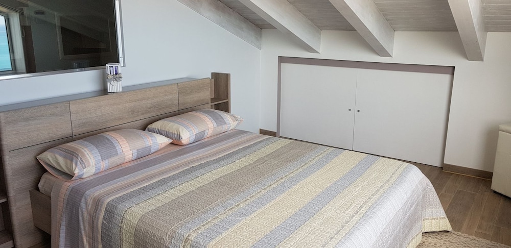 *Luxury* VILLA VITTORIO* Taormina, Etna & SEAVIEW* - Giardini Naxos | FeWo-direkt