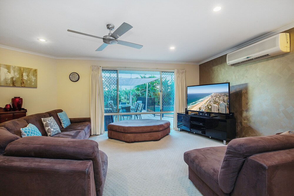 Anaheim Family Oasis