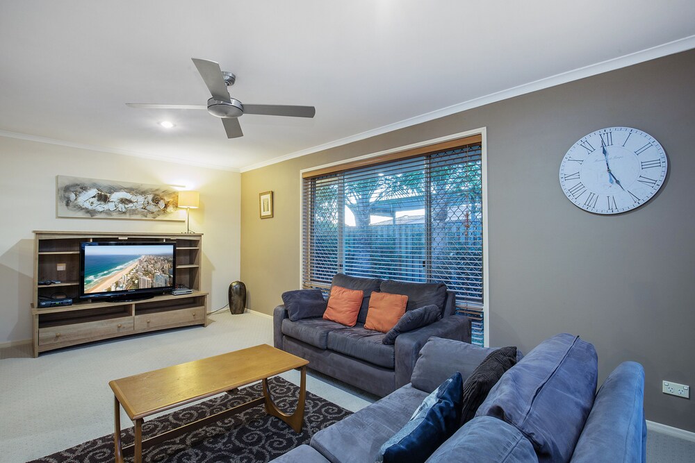 Anaheim Family Oasis