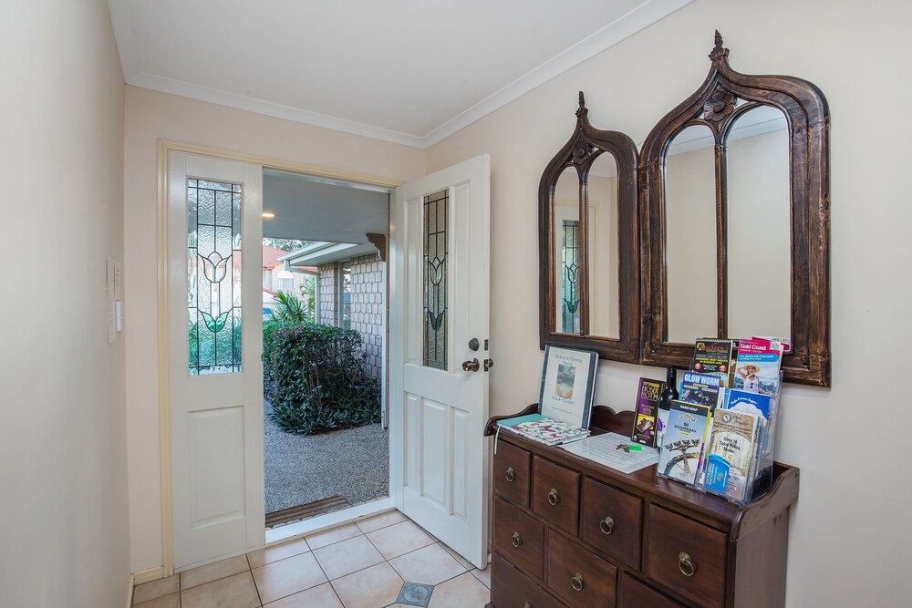 Anaheim Family Oasis